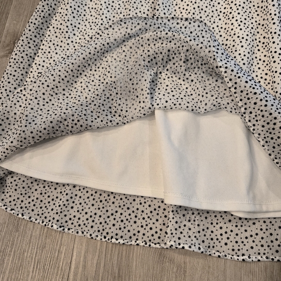 Betsey Johnsom Black White Polka Dot Lace Trim Lined Sleeveless Dress Sz 8 - Picture 3 of 7